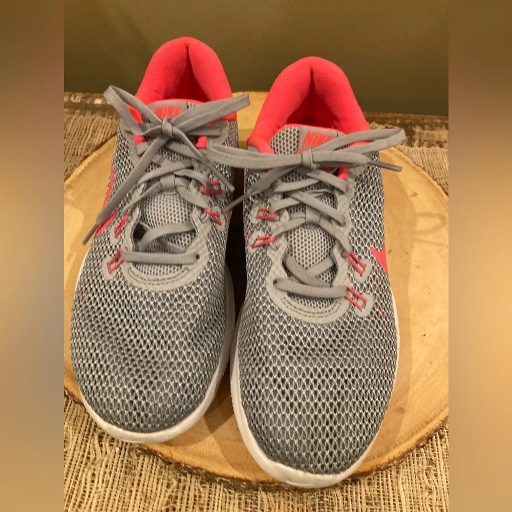2017 Nike Women's Flex Trainer 7 Training Shoe 898479~006 Women's‎ 8
